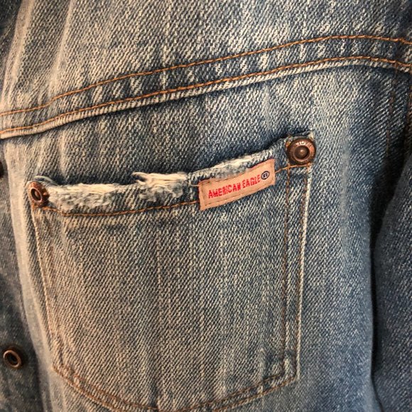 american eagle sherpa lined denim jacket - Picture 3 of 4